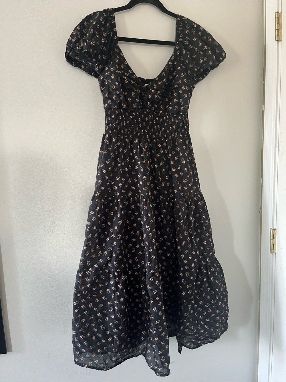 Black Orange Floral Print Puff Sleeve Smocked Midi Dress Medium Cottagecore